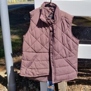 NWT Ridgecut Women's Small Quilted Vest in Dusty Rose